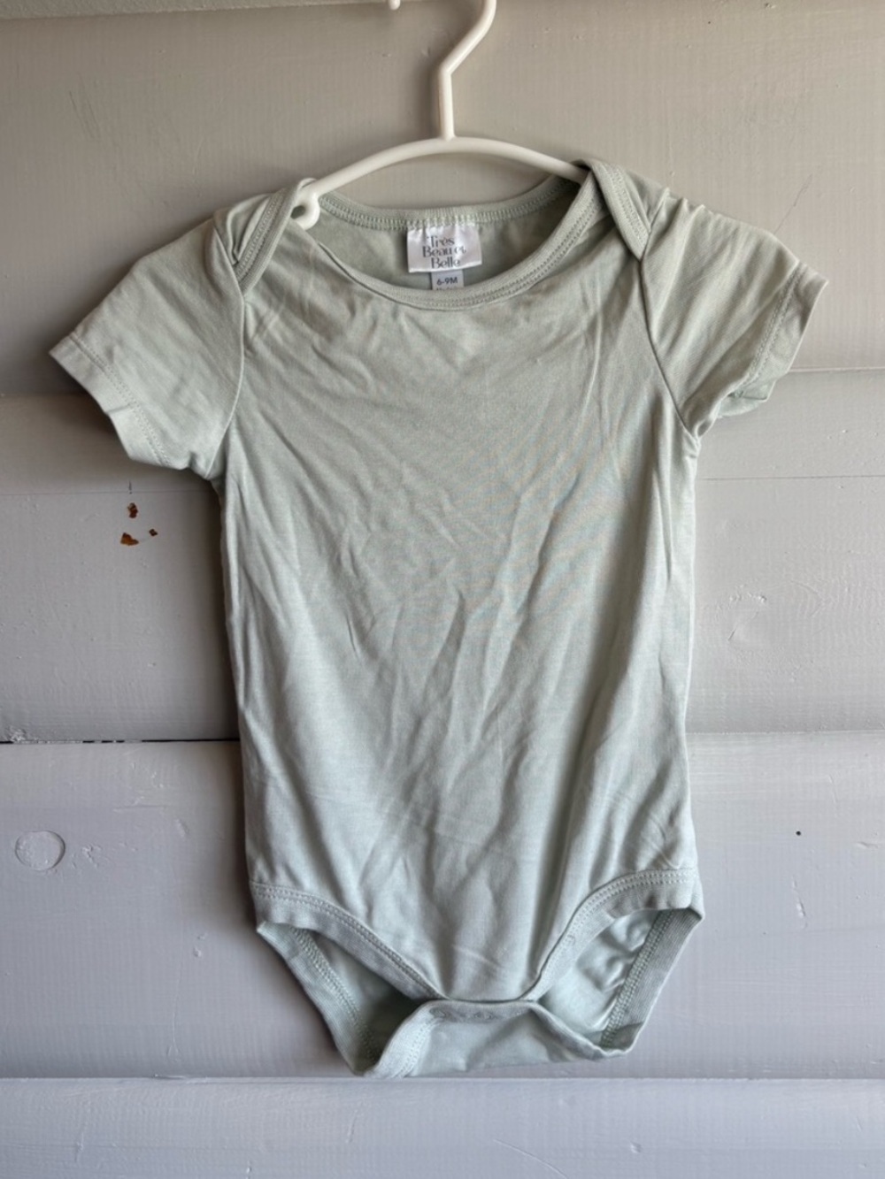 3/$25 Très Beau et Belle Modal Baby Bodysuit Sage Green 6–9M Soft Baby Boy